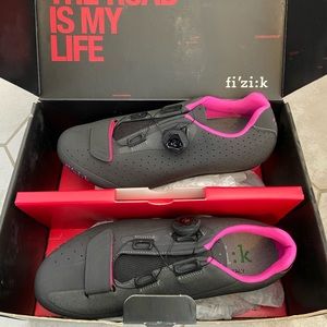 Fizik Cycling Biking Spin Shoes 9